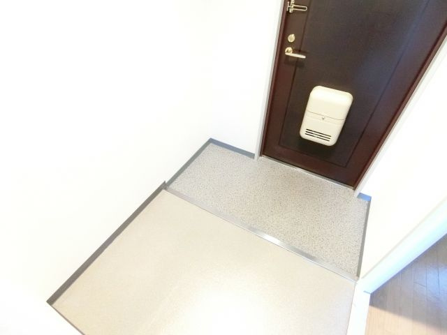 メルベーユ246の玄関
