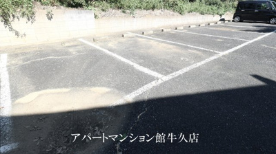 【駐車場】 | レオパレスフラワーパークＢ