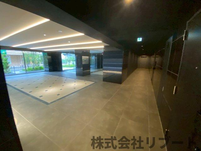 コンフォリア東葛西のロビー
