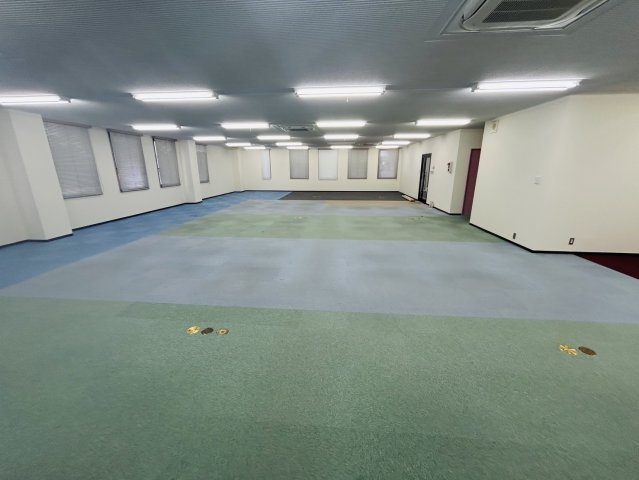 緑区青山3丁目貸店舗事務所の内装