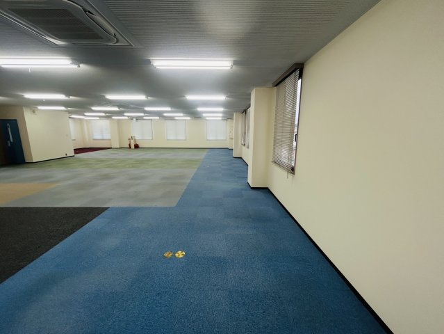 緑区青山3丁目貸店舗事務所の内装