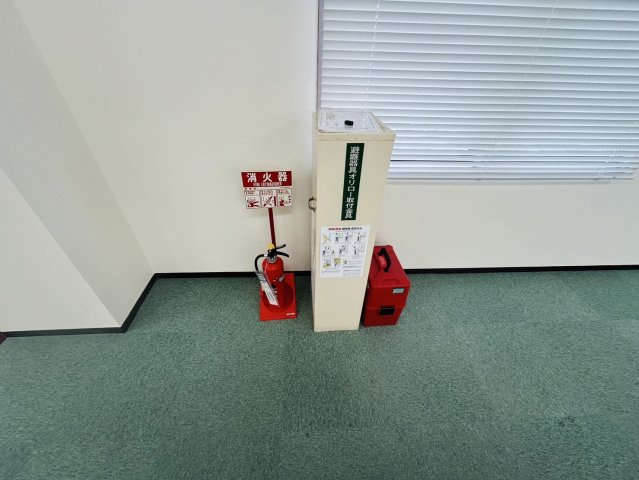 緑区青山3丁目貸店舗事務所の内装