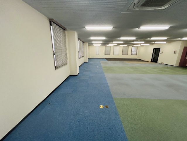 緑区青山3丁目貸店舗事務所の内装