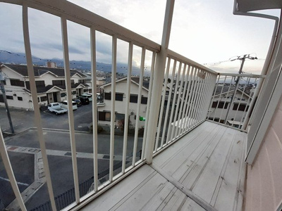 【バルコニー】 | ブルーベリーハウスＣ