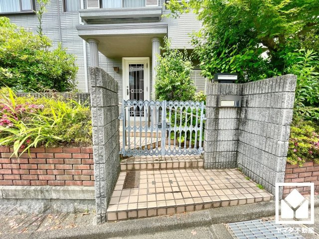 宇治市折居台３丁目の外観