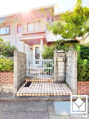 宇治市折居台３丁目の玄関