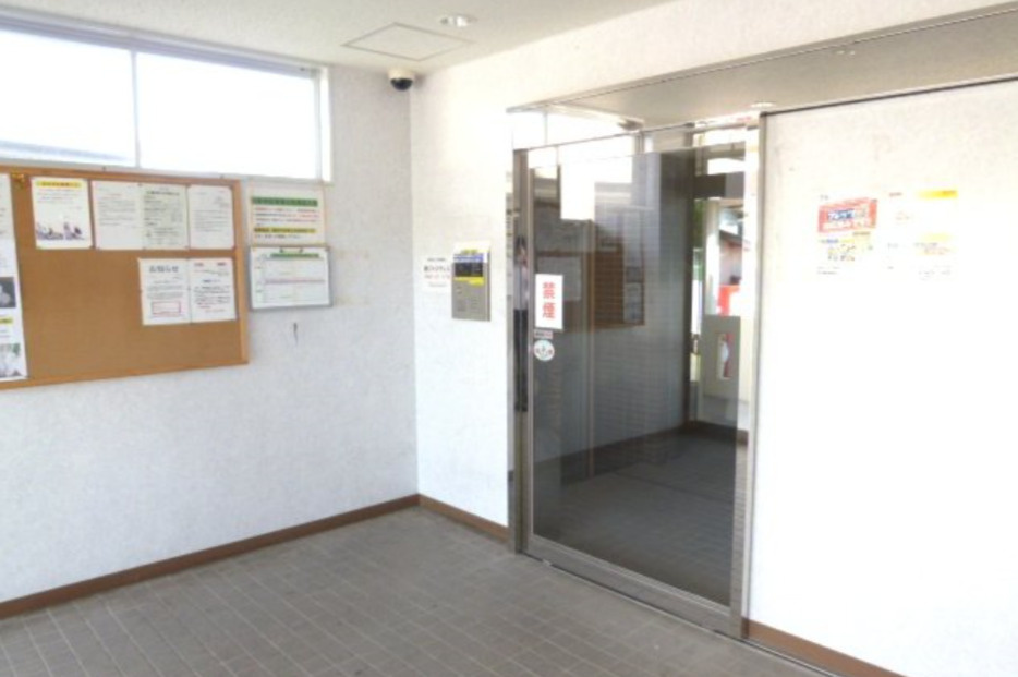 フジマンションのエントランス