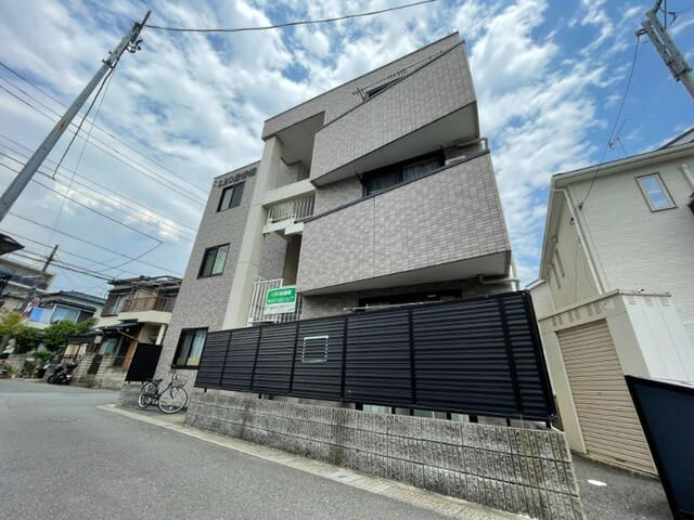 ＬＥＯ拾番館のバルコニー