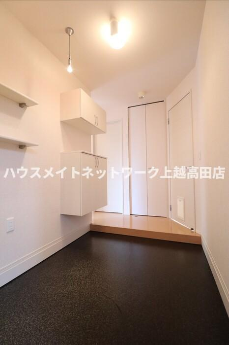 ディアナの玄関|玄関