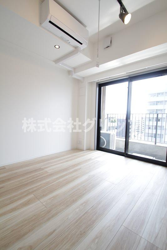 ZOOM横浜桜木町の洋室