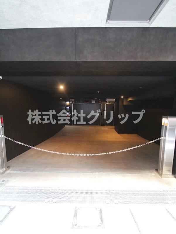 ZOOM横浜桜木町の駐車場