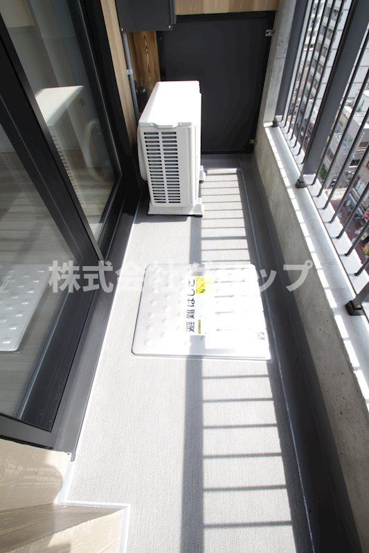 ZOOM横浜桜木町のバルコニー