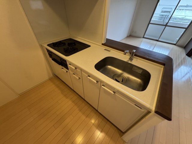 豊中市寺内１丁目の賃貸マンションのキッチン