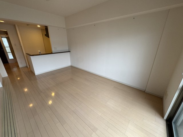 豊中市寺内１丁目の賃貸マンションの居間・リビング