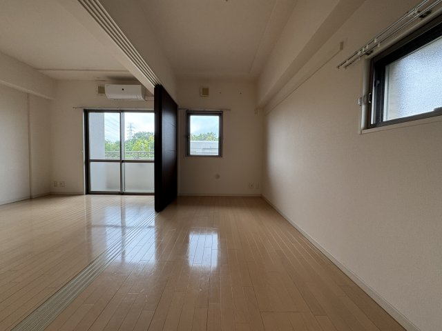 豊中市寺内１丁目の賃貸マンションの洋室