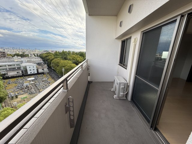 豊中市寺内１丁目の賃貸マンションのバルコニー