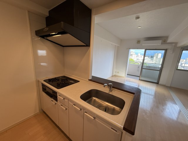 豊中市寺内１丁目の賃貸マンションのキッチン