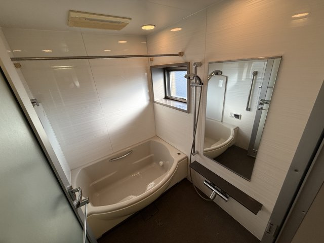 豊中市寺内１丁目の賃貸マンションの浴室