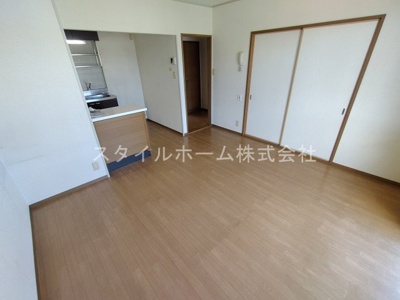 【居間・リビング】 | ユトリロ西幸B