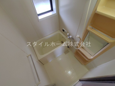 【浴室】 | ユトリロ西幸B