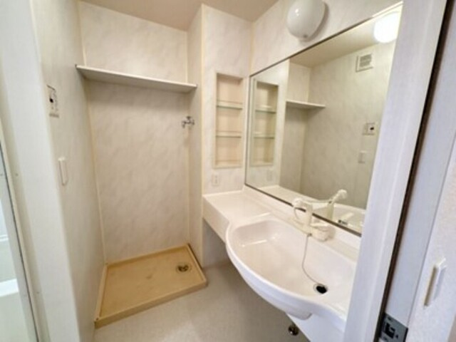 サリチェの洗面所|洗面室