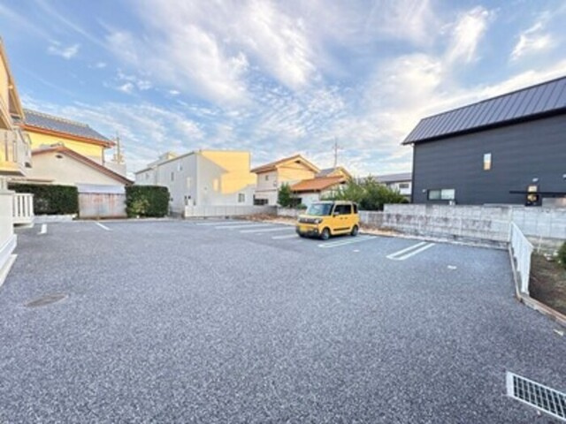 サリチェの駐車場|駐車場