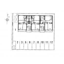 プリムローズの駐車場