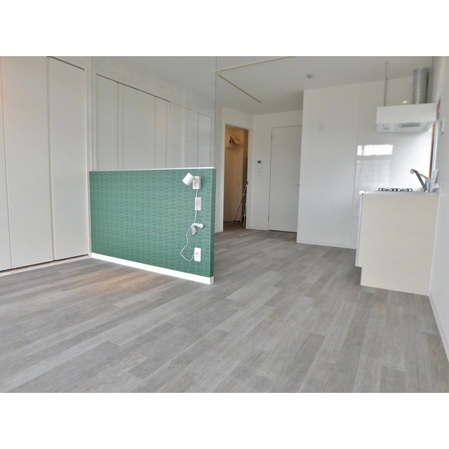 メゾンラピス（旧：早栄ビル）の内装