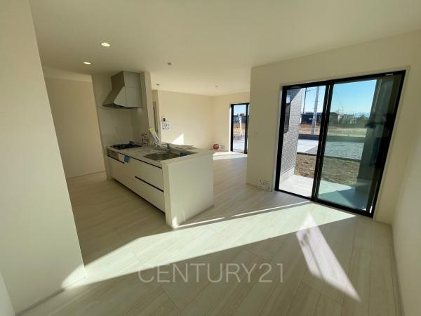 前橋茂木町第3 5号棟の居間・リビング|ダイニングテーブルスペース