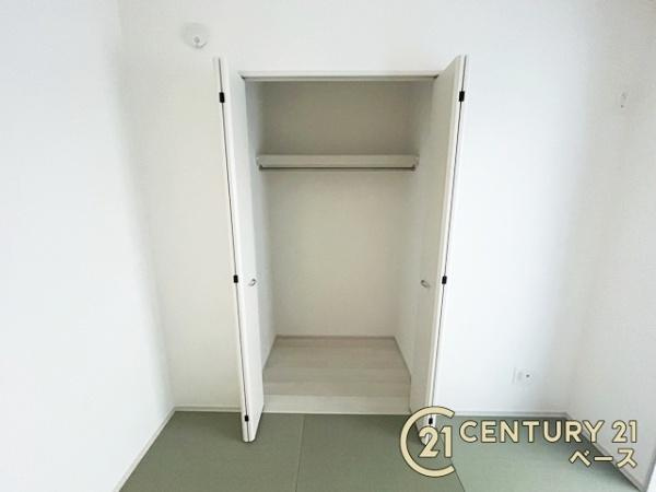 グラファーレ東菜畑 ／新築一戸建の収納|■現地撮影写真■和室にも収納スペース完備！