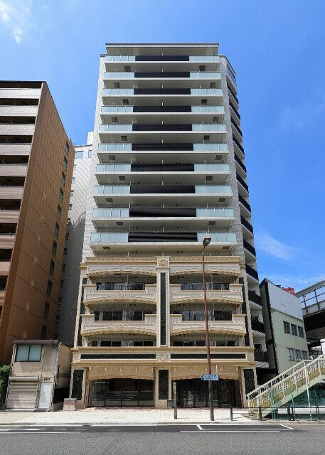 Vinoプレジオ本町の外観