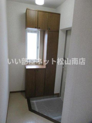 【玄関】 | エスポワールシテイＡ