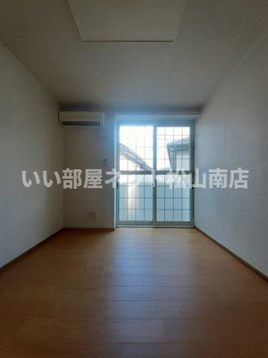 【居間・リビング】 | エスポワールシティＢ