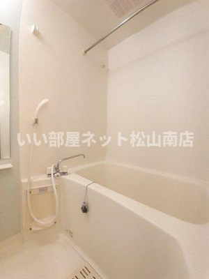 【浴室】 | リヴァーパークＢ