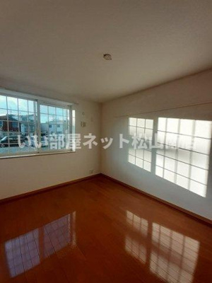 【内装】 | リヴァーパークＢ