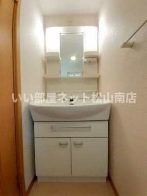 【洗面所】 | リヴァーパークＢ