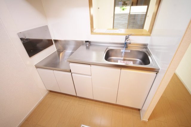 クレール宝塚のキッチン|お料理しやすいキッチンです