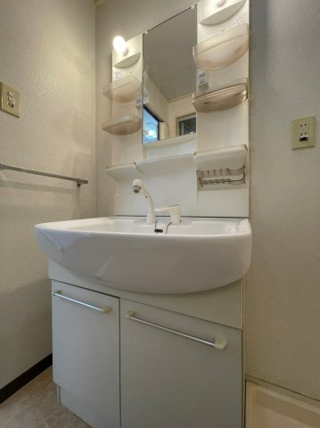 ルマージュ瑞穂の洗面所