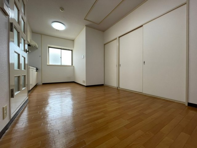 ルマージュ瑞穂の居間・リビング