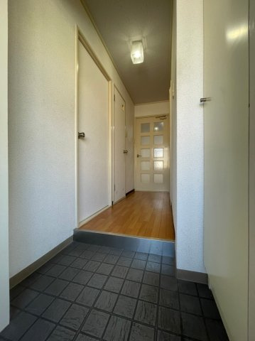 ルマージュ瑞穂の玄関