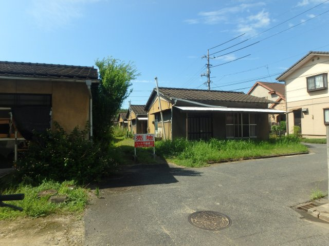 東塚売地　約284坪の前面道路含む現地写真