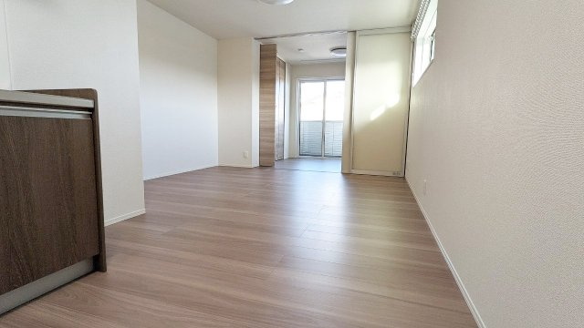 リベルテ逆瀬川の居間・リビング