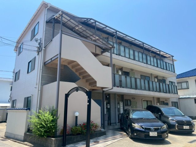 メイゾーン霞ヶ丘