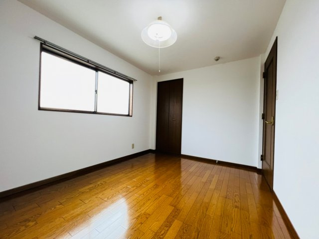 メイゾーン霞ヶ丘の寝室