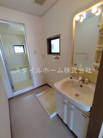 ユトリロ西幸Bの洗面所