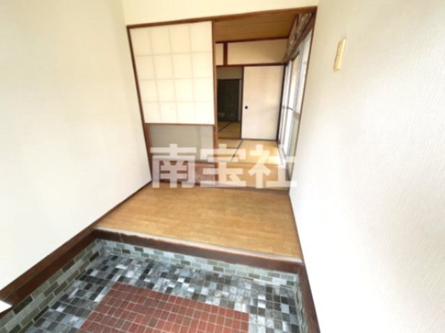 【玄関】