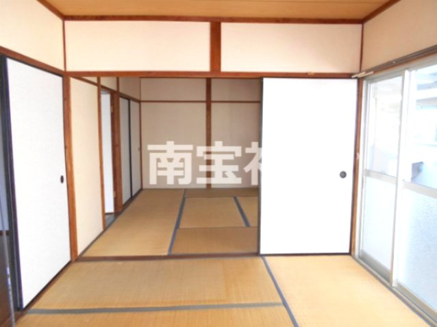 【居間・リビング】