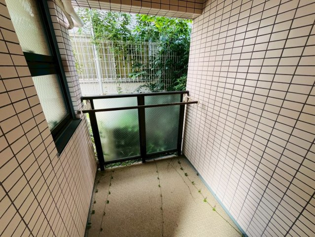 アールドリキューのバルコニー