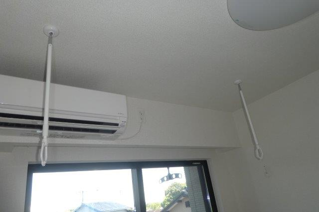 リジョイス井尻野Bの設備|室内物干し