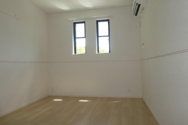 リジョイス井尻野Bの寝室|洋室